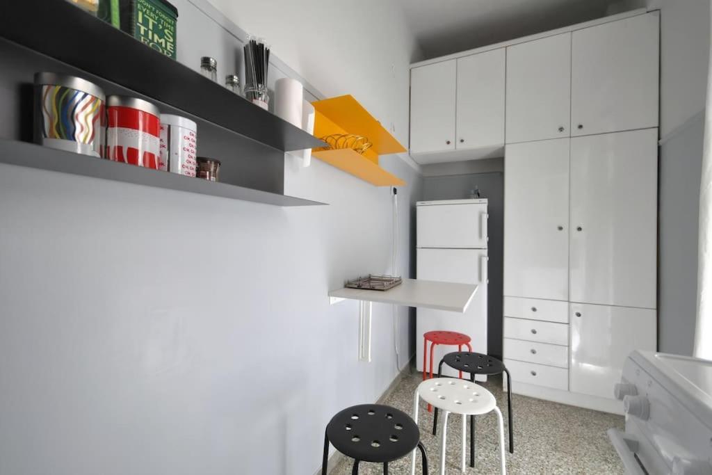 Nice Apartment Near City Center Athen Eksteriør bilde