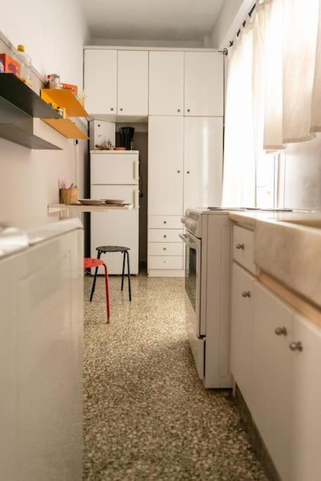 Nice Apartment Near City Center Athen Eksteriør bilde